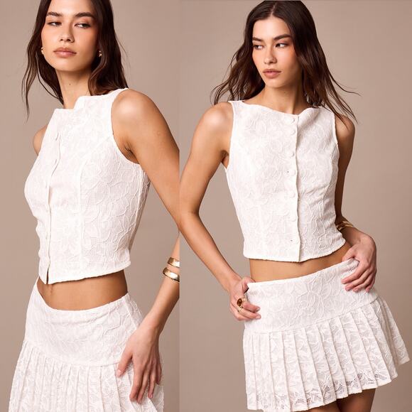 NWT Pretty Little Thing White Lace Boatneck Top Pleated Mini Skirt Two Piece Set - Picture 2 of 15
